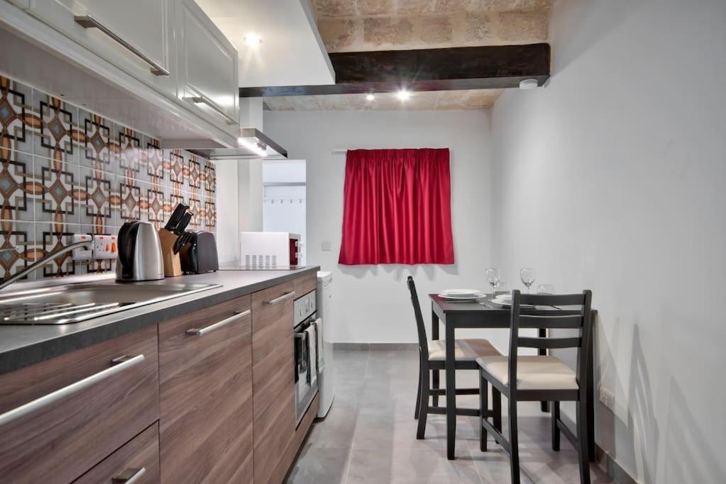 Vallettastay Old Lodge Apartment 7 Luaran gambar